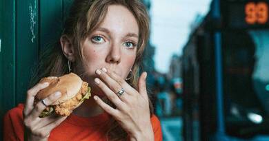 Blaha Chicken Tenders nyitás: 1000 ingyen adaggal várják a vendégeket.