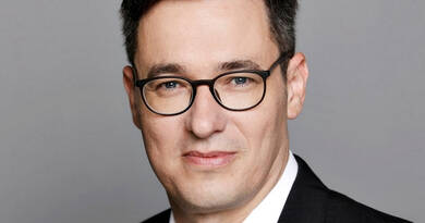 Vörös kód Budapesten 2026: Karácsony Gergely bejelentése a menedékhelyekről