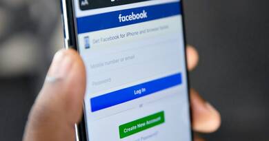 Ki nézi a Facebook-profilomat? 5 jel, amiből rögtön rájöhetsz.