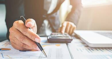 Könyvelőváltás januárban 2026: Miért most kell lépnie a cégvezetőknek?