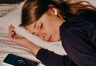 Butít a kialvatlanság? Az intelligenciakutató szerint az agyunk éjszaka „huzalozza újra” magát