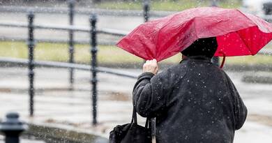 Hétvégi időjárás előrejelzés: 13 fokos enyhülés szombaton és sűrű köd vasárnap Magyarországon.