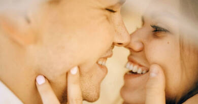 Váratlan vallomások és sorsszerű találkozások jönnek! Olvasd el a részletes hétvégi szerelmi horoszkópot 2026. február 21-22-re minden csillagjegynek.