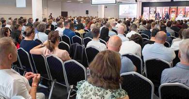 Túl sok tudás, túl kevés tett.