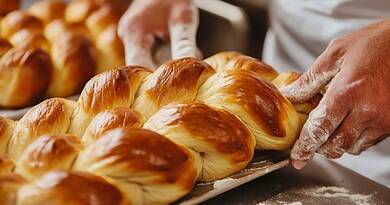 Ettől lesz igazán foszlós a húsvéti kalács: A titkos trükk, amit a legtöbben kihagynak a tésztából