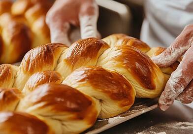 Ettől lesz igazán foszlós a húsvéti kalács: A titkos trükk, amit a legtöbben kihagynak a tésztából