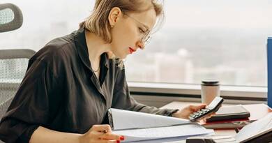 Megdöbbentő, mennyi pénzt égetnek el feleslegesen a magyar cégek - itt a lista a legdurvább hibákról