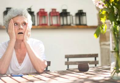 Kiderült a bűvös szám, ami 90 ezer magyar nyugdíjas pénztárcáját robbanthatja fel