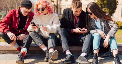 Lerántották a leplet a Z generáció titkáról: ez sokkal fontosabb nekik a fizetésné