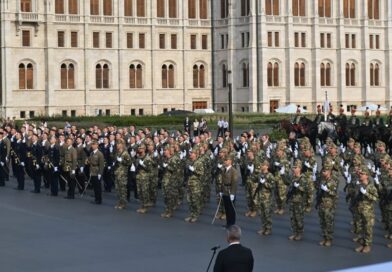 Kedvezőbb nyugdíjazást követelnek, nyílt levelet küldtek Magyar Péter minisztereinek