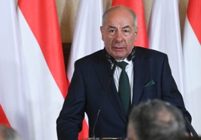 Kihirdették az Alaptörvény 17. módosítását, hamarosan új köztársasági elnököt választhatnak