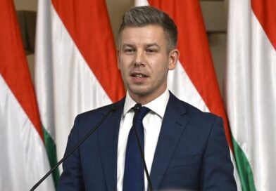 Elfogadták az alaptörvény módosítását, búcsúzik Sulyok Tamás