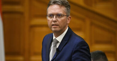Zajlik az élet a Tisztelt Házban: kivonult az ellenzék, rendkívüli házbizottsági ülést kezdeményeznek