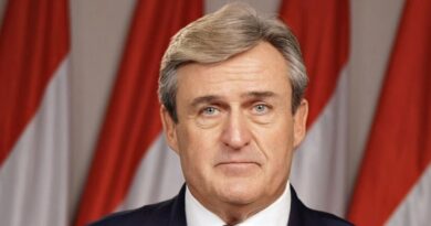 Pánikra semmi ok, Kapitány István szerint biztonságban van Magyarország energiaellátása