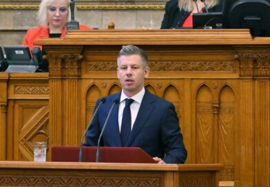 Magyar Péter reagált a legfőbb ügyész lemondására: "Uraim, ki lesz a következő?"