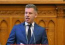 Váratlan döntés: 20 év után így változnak a nyugdíjak!