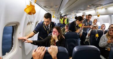 Horror a Ryanair járatán: kiszakadt az ablak, beszippantotta az utast a vákuum