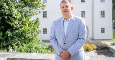 Nagy megtiszteltetés érte a Széchenyi István Egyetem professzorát