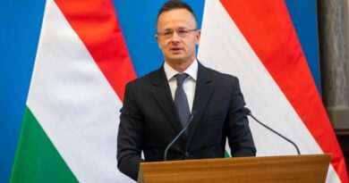 A nemzetbiztonsági bizottságban kérdezné Szijjártó Pétert a Tisza Párt