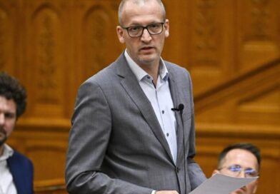 Szabad médiát akar Tarr Zoltán