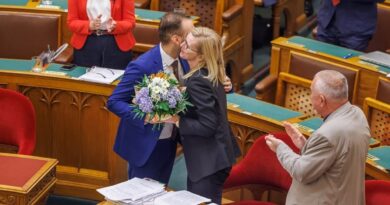 Ilyet még nem láttunk, ez a Tisza-frakció demokráciafelfogása.