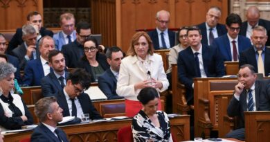 Együtt a rászoruló családokért, a Tisza Párt képviselői iskolakezdési akciókat indítottak