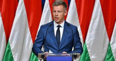 Magyar Péter nagy bejeletést tett