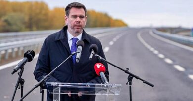 Vitézy Dávid: elkészült az M49-es gyorsforgalmi út első szakasza